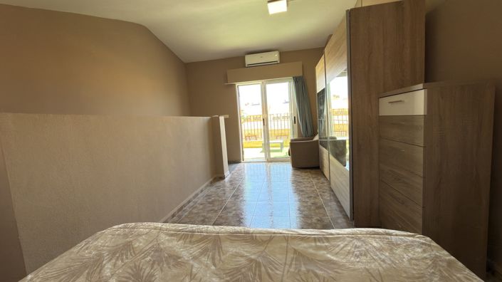 Image No.38-3 Bed Townhouse for sale