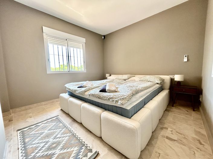 Image No.22-5 Bed Villa for sale