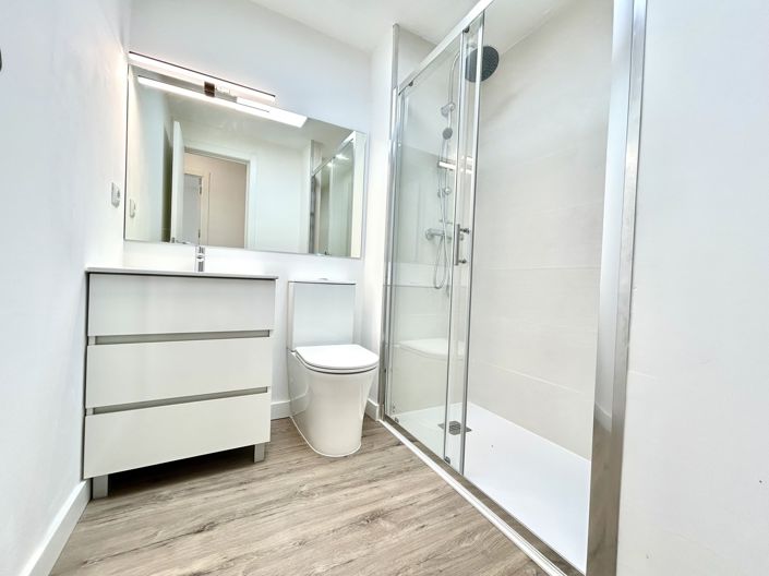 Image No.18-2 Bed Apartment for sale
