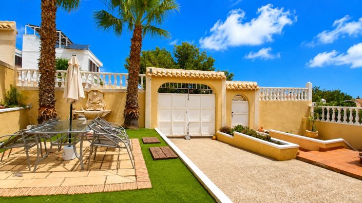 Image No.9-5 Bed Villa for sale