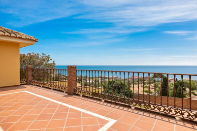 Costa Specialist most sold property