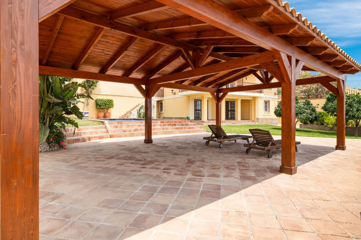 Image No.33-4 Bed Property for sale