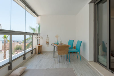 8-e64a9055bba3e77ac8aca3b893cdf826