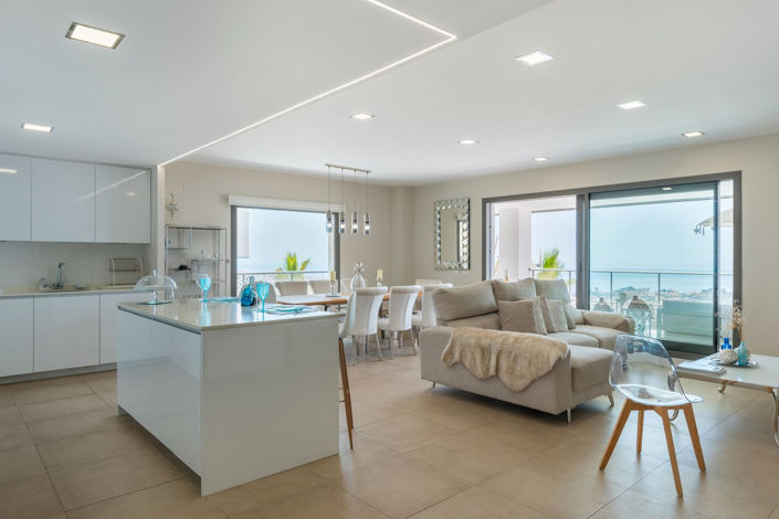 Image No.2-3 Bed Property for sale