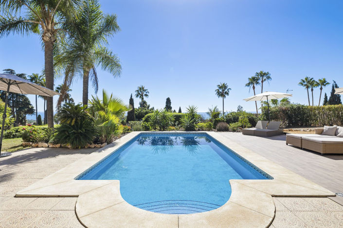 Image No.38-5 Bed Property for sale