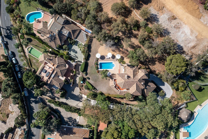 Image No.50-5 Bed Property for sale