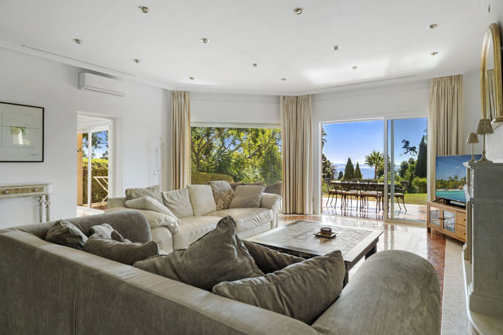 Image No.6-5 Bed Property for sale