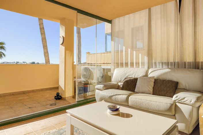 Image No.24-2 Bed Property for sale