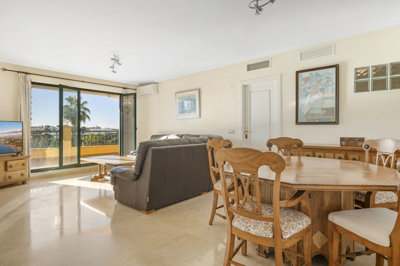 property81482337cedf628bf7aa5c4be79d8e3d480