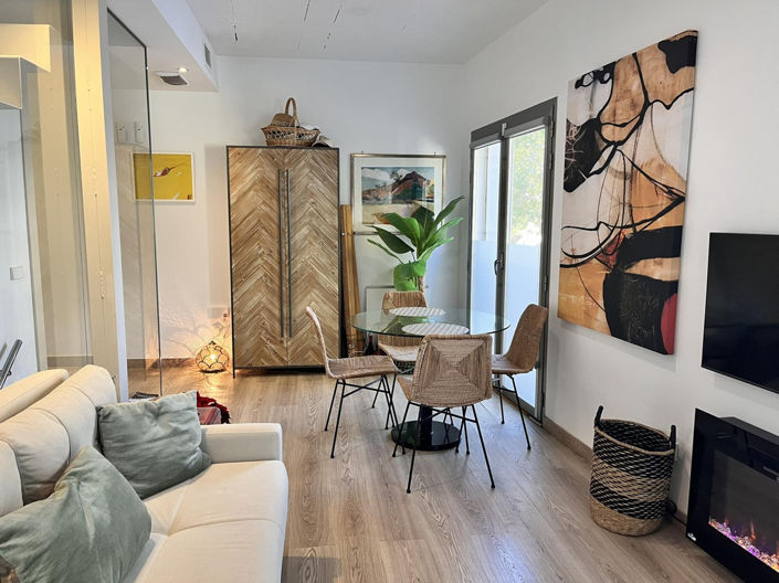 Image No.14-1 Bed Property for sale