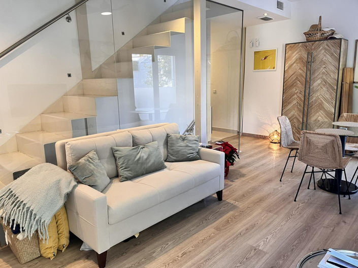 Image No.15-1 Bed Property for sale