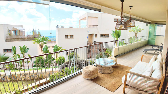 Image No.24-3 Bed Property for sale