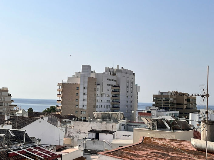 Image No.46-2 Bed Property for sale