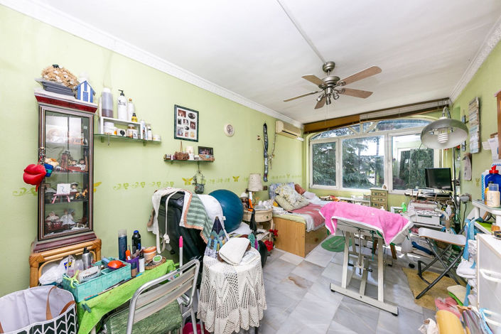 Image No.8-3 Bed Property for sale