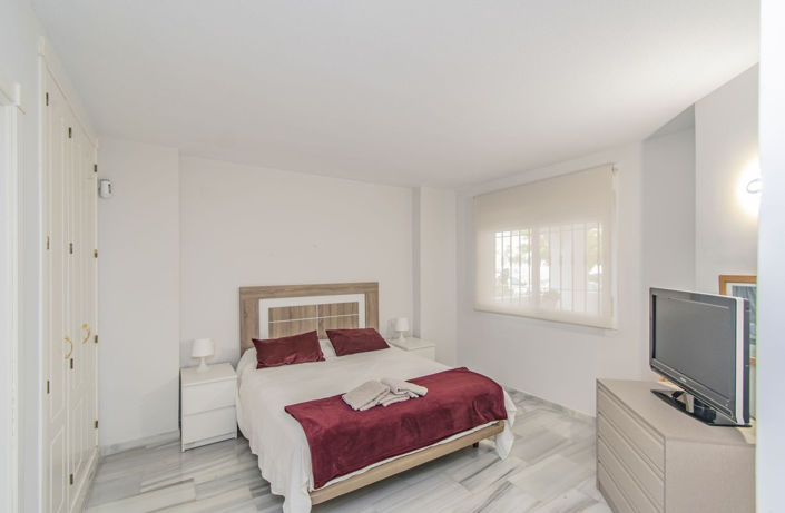 Image No.4-2 Bed Property for sale