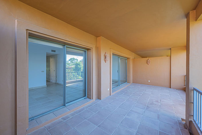 Image No.24-2 Bed Property for sale