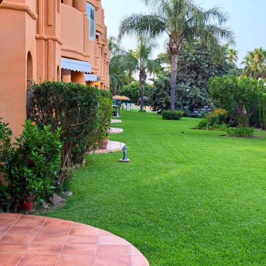 Image No.3-4 Bed Property for sale