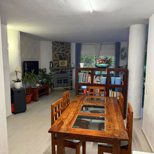 Image No.9-4 Bed Property for sale