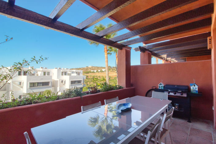 Image No.10-3 Bed Property for sale