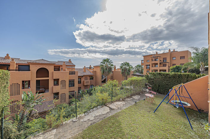 Image No.23-2 Bed Property for sale