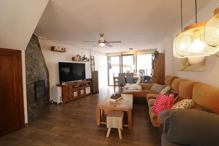 Image No.4-3 Bed Property for sale