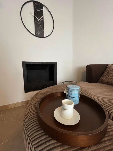 Image No.10-3 Bed Property for sale