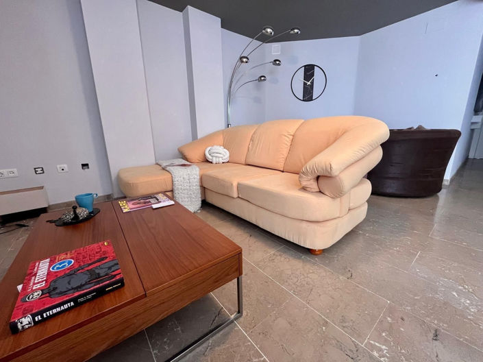 Image No.4-3 Bed Property for sale