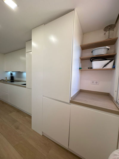 Image No.18-2 Bed Property for sale