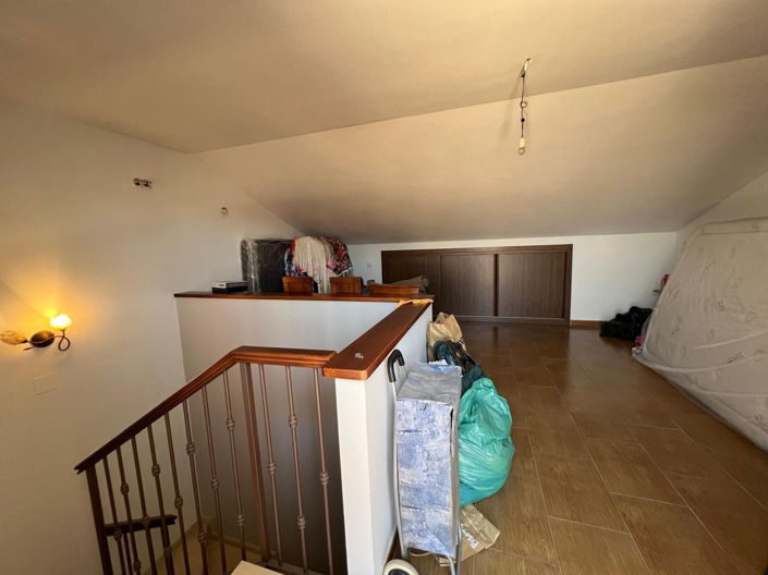 Image No.33-3 Bed Property for sale