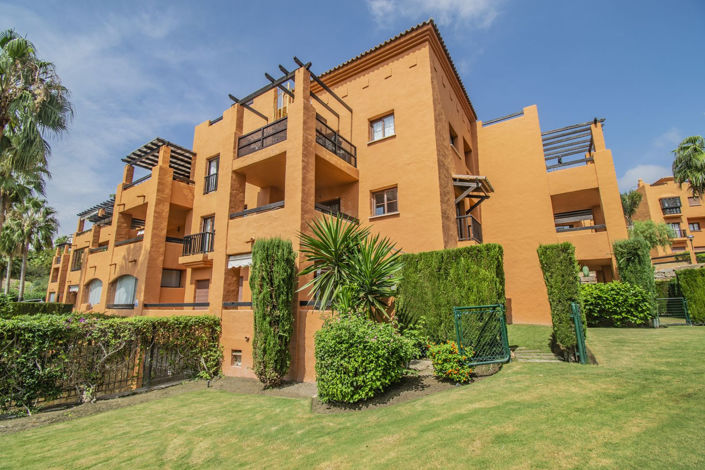 Image No.28-2 Bed Property for sale