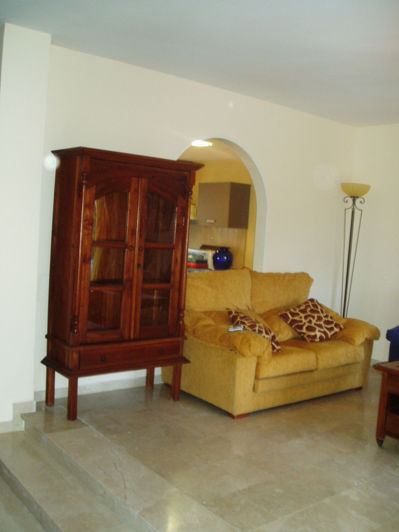 Image No.55-5 Bed Townhouse for sale