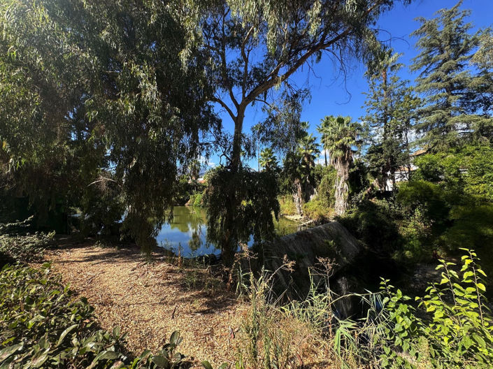 Image No.27-2 Bed Property for sale