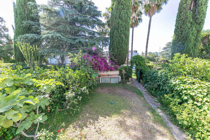 Image No.29-3 Bed Townhouse for sale