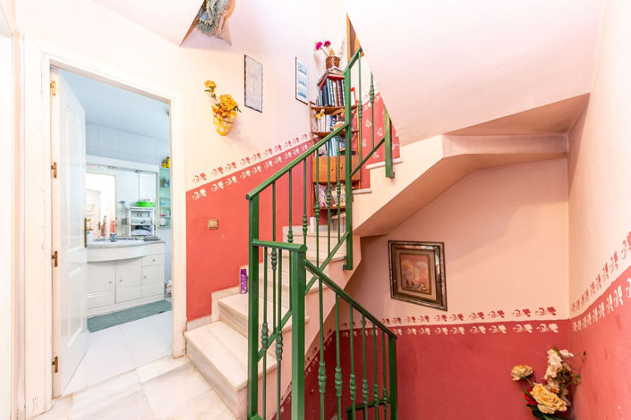 Image No.3-3 Bed Townhouse for sale