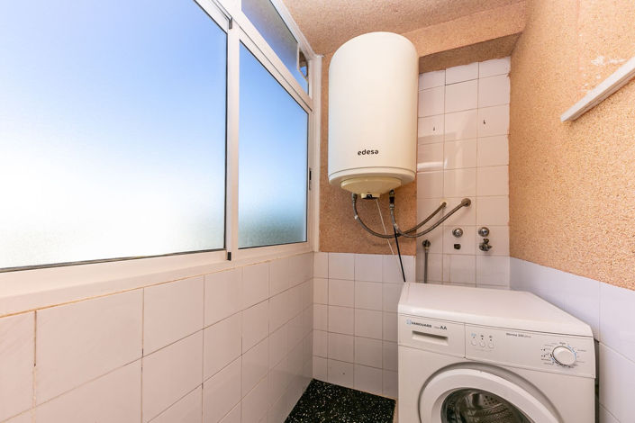 Image No.15-4 Bed Property for sale