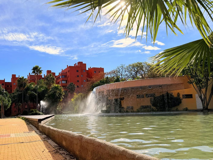 Image No.25-2 Bed Property for sale