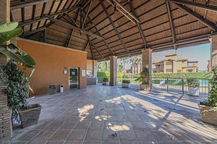 Image No.20-2 Bed Property for sale