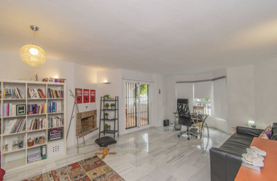 property829fa16205583257399e3ec86c7658b8b50