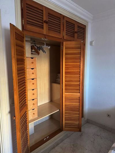 Image No.43-1 Bed Property for sale