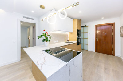 property82665155f577a9661ea3186e3b027995f2b