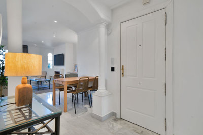 property869b5c574bc213c7f383014036c9b97e4e6