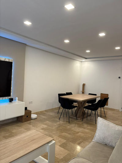 Image No.19-2 Bed Property for sale