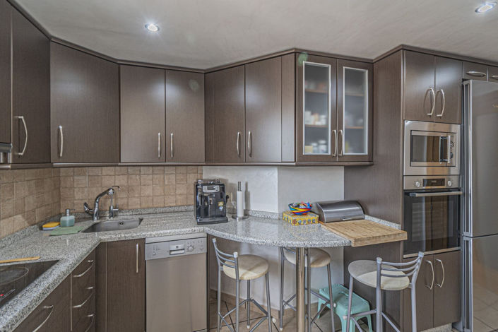 Image No.7-2 Bed Property for sale