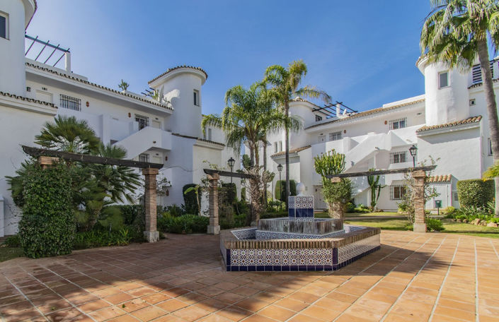 Image No.21-2 Bed Property for sale