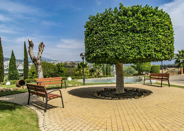 Image No.21-2 Bed Property for sale