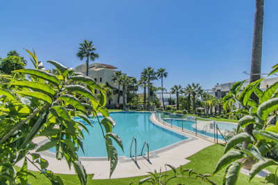 property8370e870e12d9aba39ad4a5d1b4b107a2a7