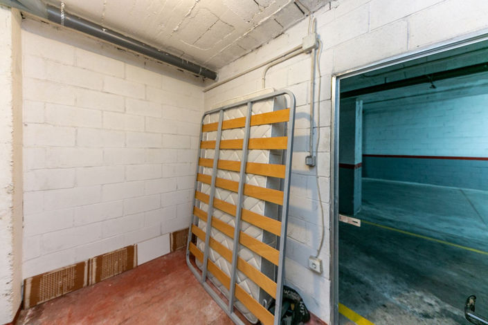 Image No.35-4 Bed Property for sale