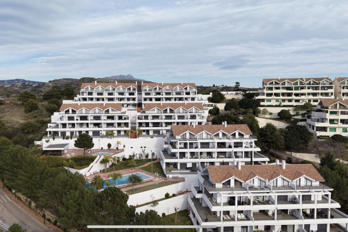 Image No.20-2 Bed Property for sale