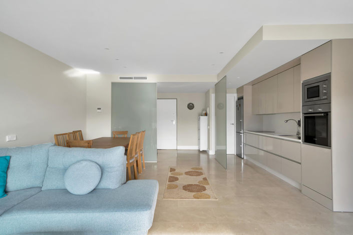 Image No.28-2 Bed Property for sale