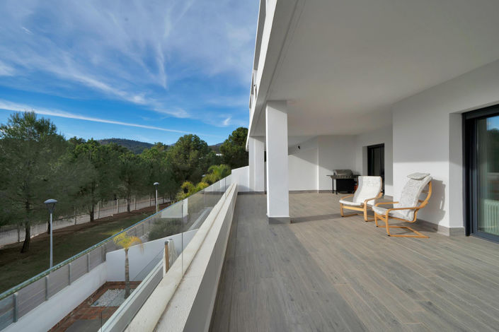 Image No.37-2 Bed Property for sale